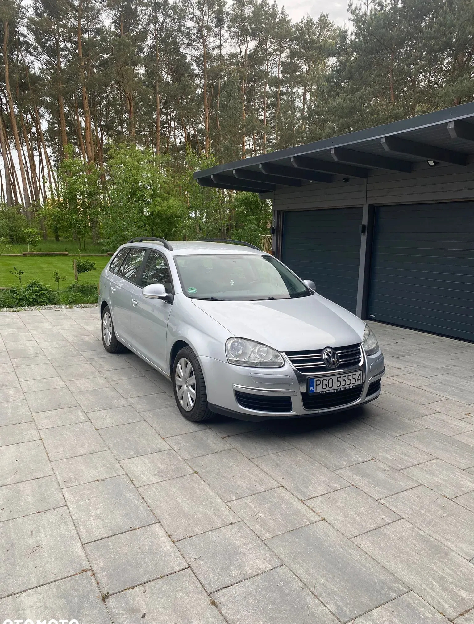 samochody osobowe Volkswagen Golf cena 17900 przebieg: 207000, rok produkcji 2008 z Witnica